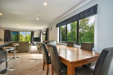 Photo of property in 8 Lochburn Avenue, Glenorchy, 9372