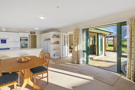 Photo of property in 31 Providence Place, Redwood, Christchurch, 8051