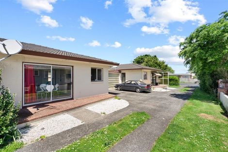 Photo of property in 2/30 Takanini Road, Takanini, 2112