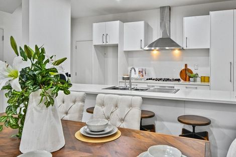 Photo of property in 27 Popokatea Drive, Takanini, 2112