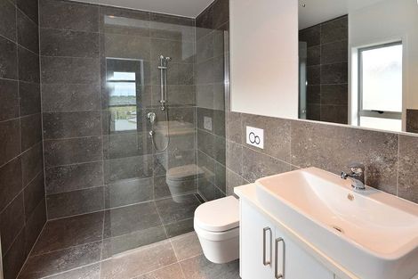 Photo of property in 66 Maire Road, Orewa, 0931