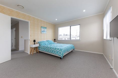 Photo of property in 17 Fort Richard Road, Otahuhu, Auckland, 1062
