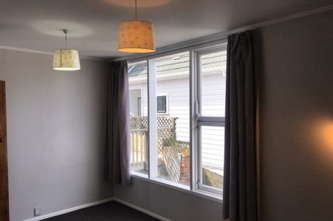 Photo of property in 34 Grove Road, Kelburn, Wellington, 6012