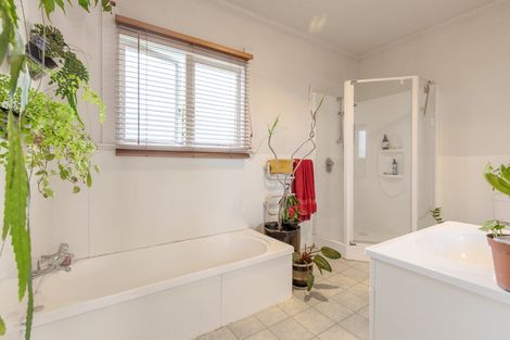 Photo of property in 13 Victoria Street, Waipawa, 4210