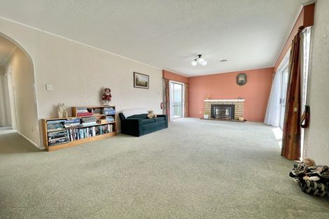Photo of property in 10 Ruru Place, Tokoroa, 3420