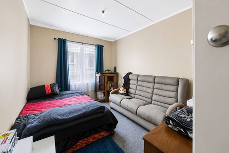 Photo of property in 8 Pacey Avenue, Hawera, 4610