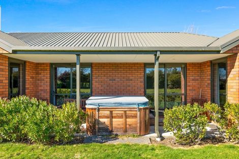 Photo of property in 52 Reserve Road, Balcairn, Amberley, 7481