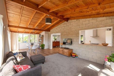 Photo of property in 6 Seatoun Avenue, Leigh, Warkworth, 0985