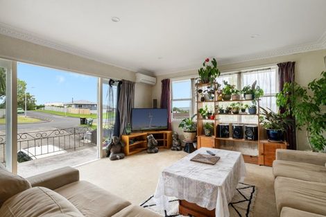 Photo of property in 9 Bell Street, Judea, Tauranga, 3110