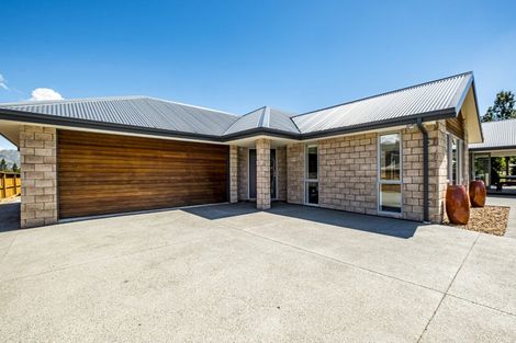 Photo of property in 15 Lochiel Drive, Hanmer Springs, 7334