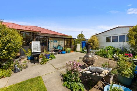 Photo of property in 48 Allan Street, Waimate, 7924