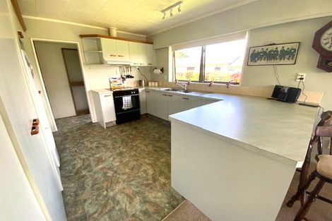 Photo of property in 2 Tyndall Grove, Matua, Tauranga, 3110