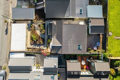 Photo of property in 97 Elizabeth Street, Mount Victoria, Wellington, 6011