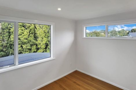 Photo of property in 11 Sycamore Drive, Sunnynook, Auckland, 0620