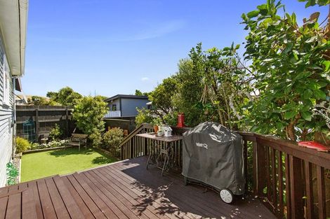 Photo of property in 3 Mako View, Titahi Bay, Porirua, 5022