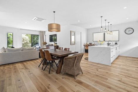 Photo of property in 19 Lakewood Lane, Cambridge, 3434