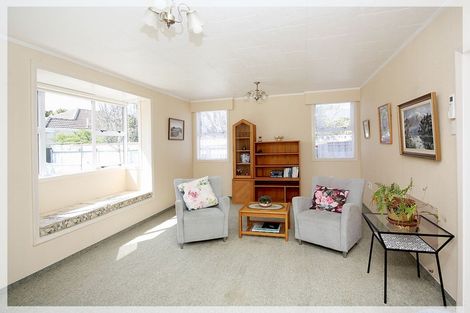 Photo of property in 89a Queenwood Road, Levin, 5510