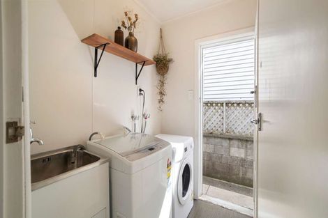 Photo of property in 54 Harris Street, Kaiti, Gisborne, 4010