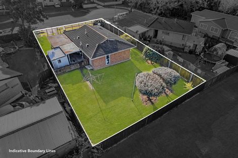 Photo of property in 9 Chibnall Place, Conifer Grove, Takanini, 2112