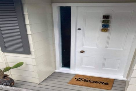 Photo of property in 5 Nicolas Avenue, Glen Eden, Auckland, 0602