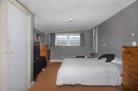 Photo of property in 35 Cuba Street, Marton, 4710