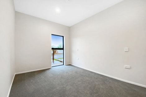 Photo of property in 11 Whakarato Way, Takanini, 2112