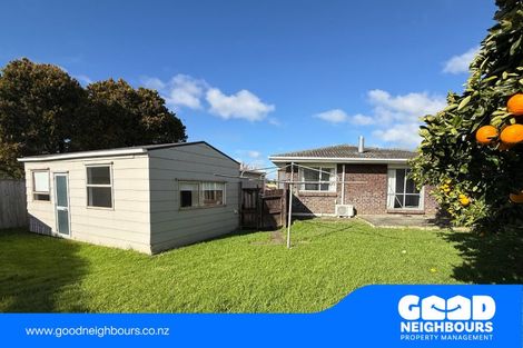 Photo of property in 4 Stella Place, Manurewa, Auckland, 2102