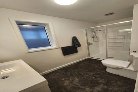 Photo of property in 9 Fitzwater Place, Henderson, Auckland, 0612