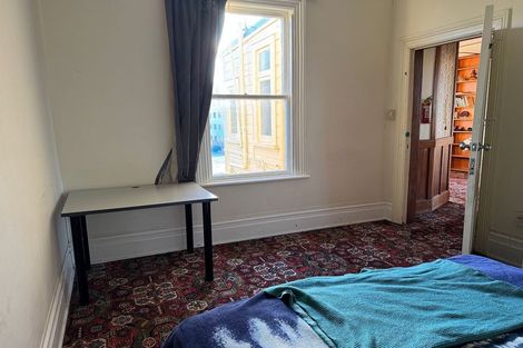 Photo of property in 4 Levy Street, Mount Victoria, Wellington, 6011