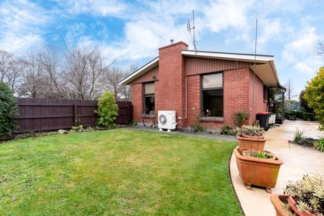 Photo of property in 7 Woodbury Street, Avonhead, Christchurch, 8042
