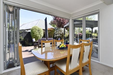 Photo of property in 53 Lakewood Drive, Burwood, Christchurch, 8083