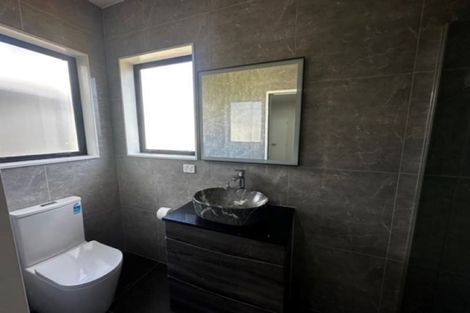 Photo of property in 5c Listack Drive, Flat Bush, Auckland, 2019