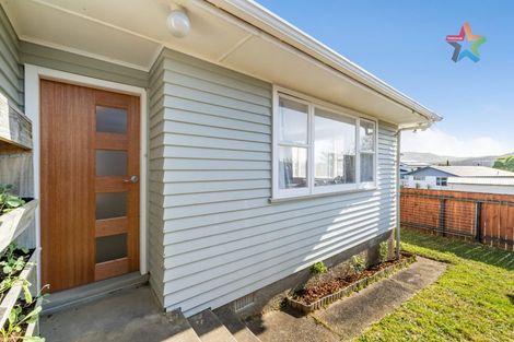 Photo of property in 21 Robson Street, Stokes Valley, Lower Hutt, 5019