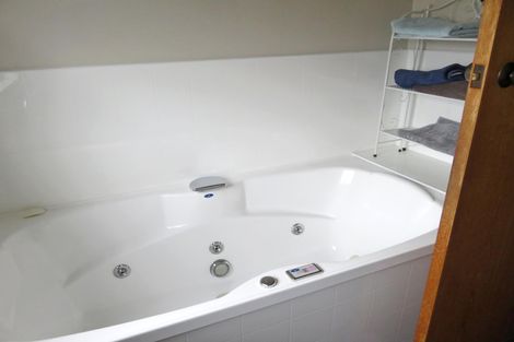 Photo of property in 62 Hornbrook Street North, Temuka, 7920