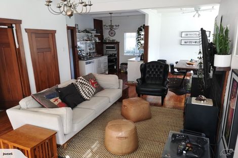 Photo of property in 21 Blomfield Spa, Takapuna, Auckland, 0622