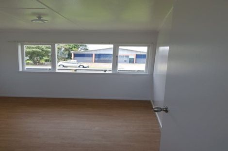 Photo of property in 6a Henderson Avenue, Tuakau, 2121