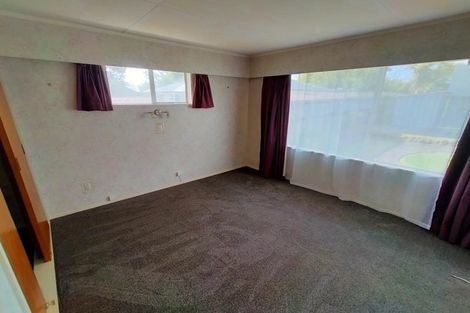 Photo of property in 22 Kings Drive, Levin, 5510