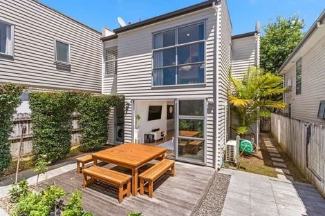 Photo of property in 31 Kauri Drive, Takanini, 2112