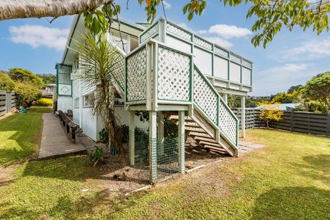 Photo of property in 27 Staithes Drive North, Whitby, Porirua, 5024