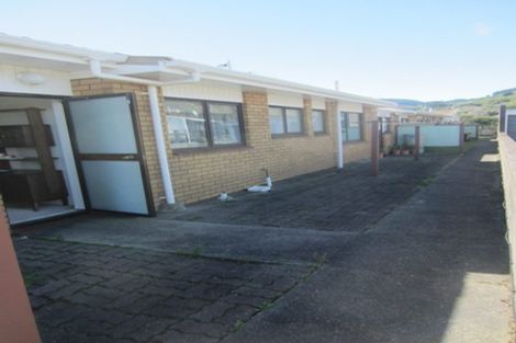 Photo of property in 48a Oxford Street, Tawa, Wellington, 5028