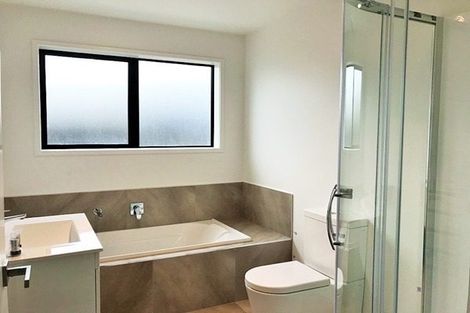 Photo of property in 63 Clarks Beach Road, Clarks Beach, 2122