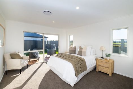 Photo of property in 76 Pelorus Avenue, Poraiti, Napier, 4112