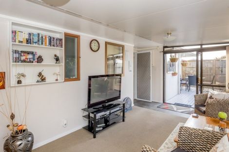Photo of property in 44 Rimu Street, Levin, 5510
