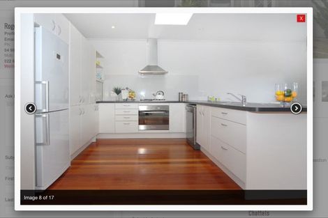 Photo of property in 76 Apu Crescent, Lyall Bay, Wellington, 6022