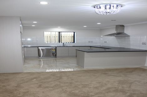 Photo of property in 12 Sturdee Road, Manurewa, Auckland, 2102