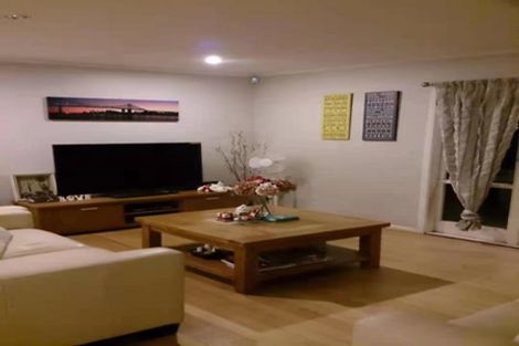 Photo of property in 1/15 Manuka Road, Bayview, Auckland, 0629