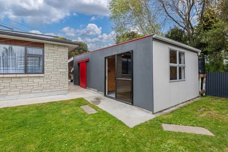 Photo of property in 2a Pollen Street, Woodville, 4920