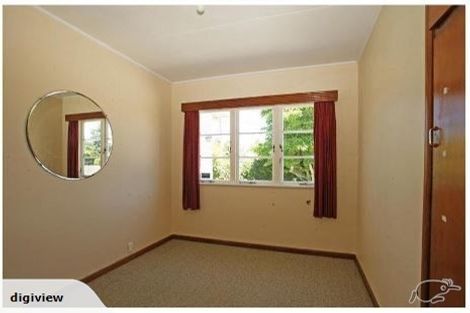 Photo of property in 7 Brocas Avenue, Hillcrest, Hamilton, 3216