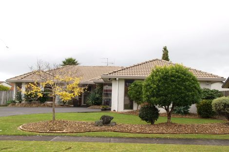 Photo of property in 23 Ben Nevis Place, Northpark, Auckland, 2013