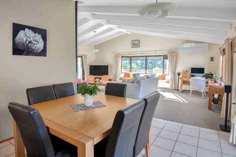 Photo of property in 136 Landing Road, Kerikeri, 0230